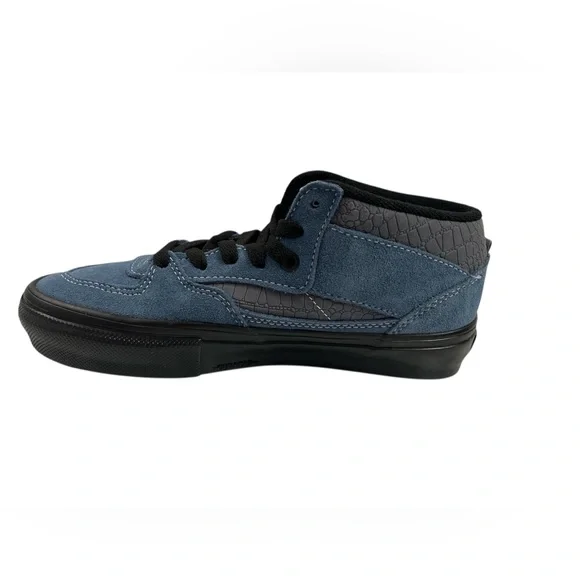 Brand new Vans Skate half cab blue / black size 5.0 - Picture 3 of 9